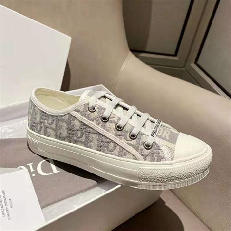 dior walk n dior sneakers.